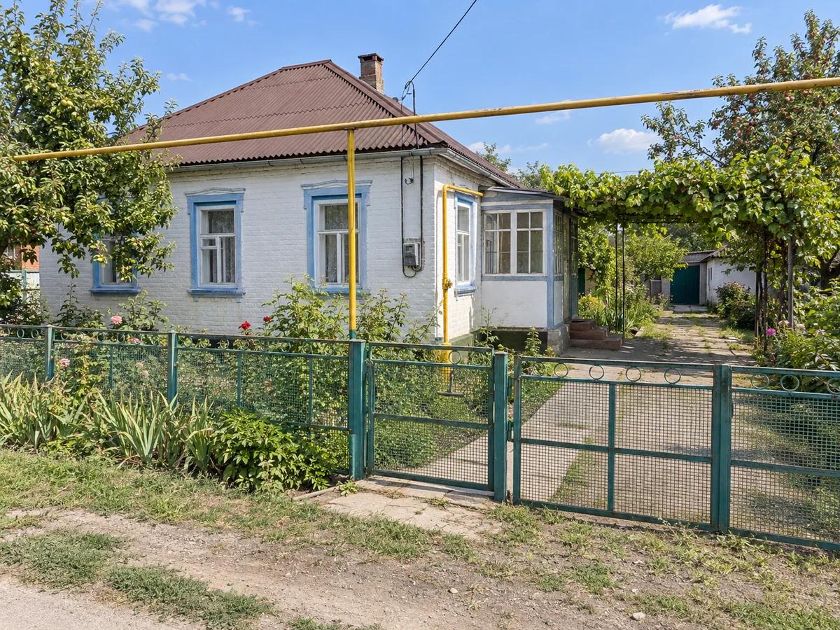 Фасад жилого дома в Киреевке